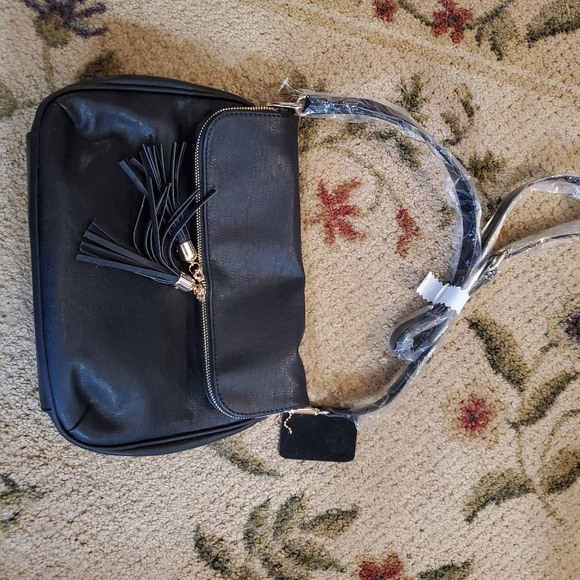 Vegan Leather Crossbody Purse - Picture 5 of 7